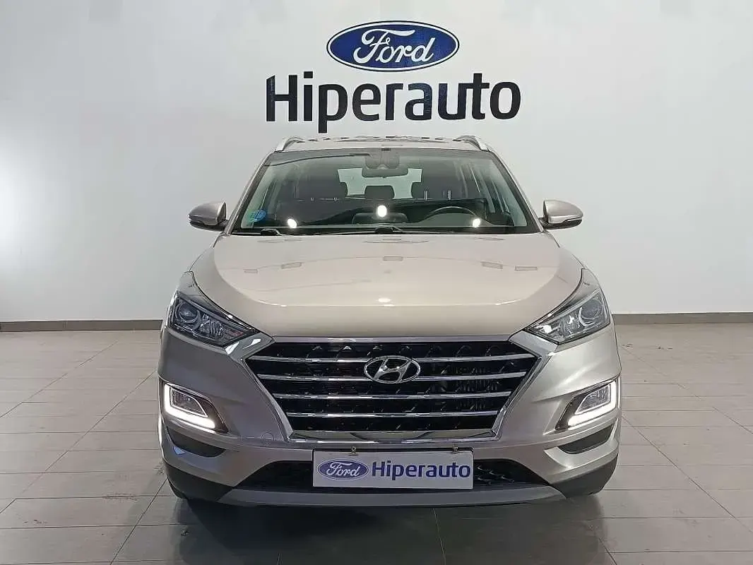 Usado Hyundai Tucson 116 CV (85 kW) 2020 Gris SUV