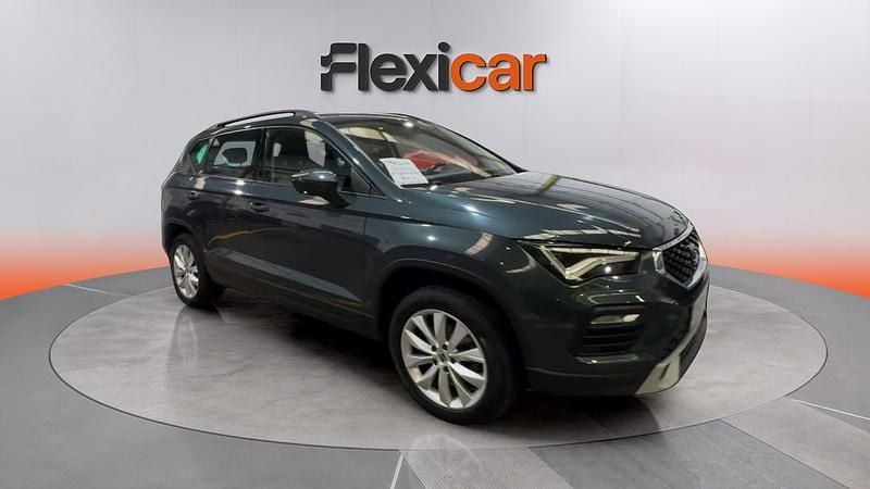 Begagnad Seat Ateca Style 150 HK (110 kW) 2023 Grön SUV