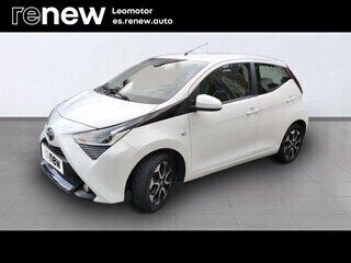 Blanco Usado 2022 Toyota Aygo X-play Utilitario | 11.990 € (Buen precio) - Imagen 1/4