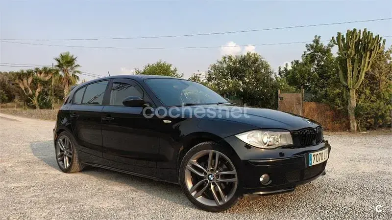 Usado BMW 120 Comfort Edition 163 CV (119 kW) 2007 Negro Utilitario