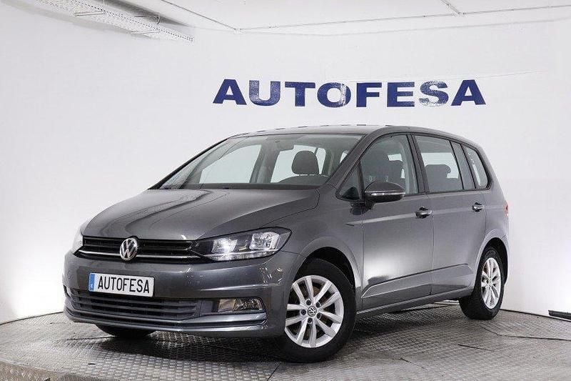 Grafito Usado 2017 VW Touran Advance Monovolumen | 17.750 € (Buen precio) - Imagen 1/4