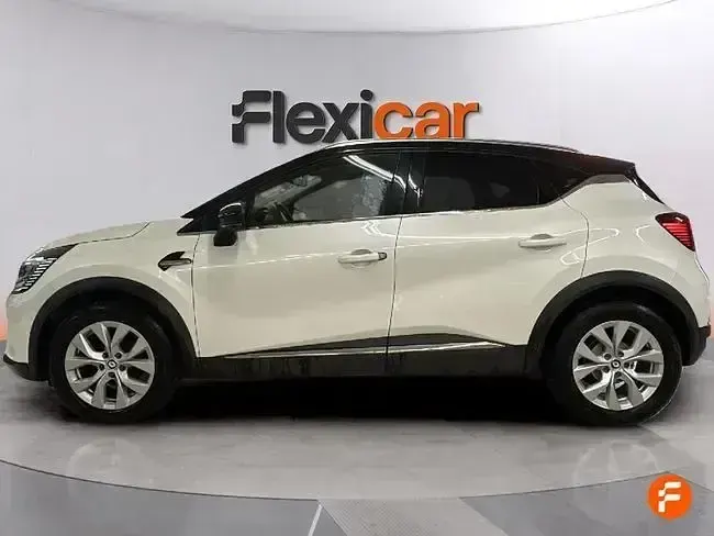 Usado Renault Captur Zen 90 CV (66 kW) 2022 Blanco SUV