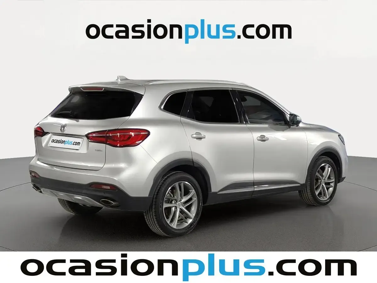 Begagnad MG HS Luxury 162 HK (119 kW) 2023 Vit SUV