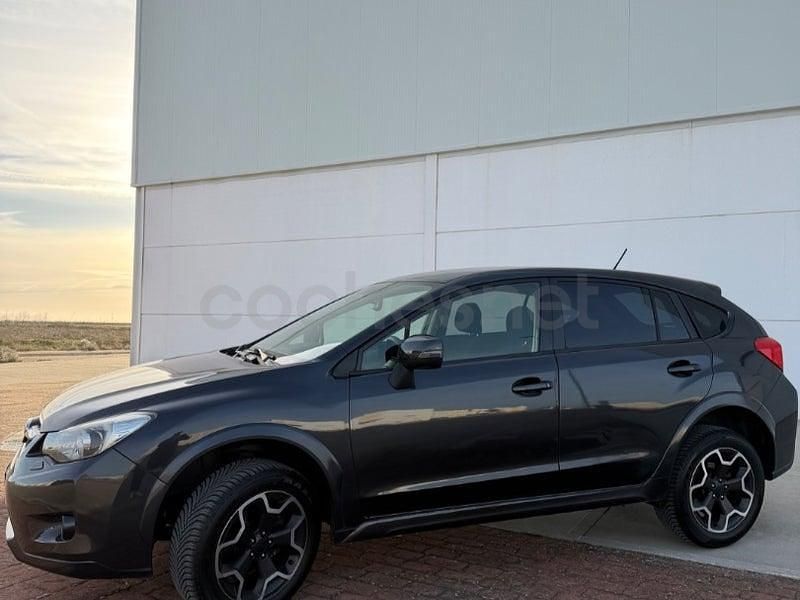 Usado Subaru XV 147 CV (108 kW) 2014 Negro SUV