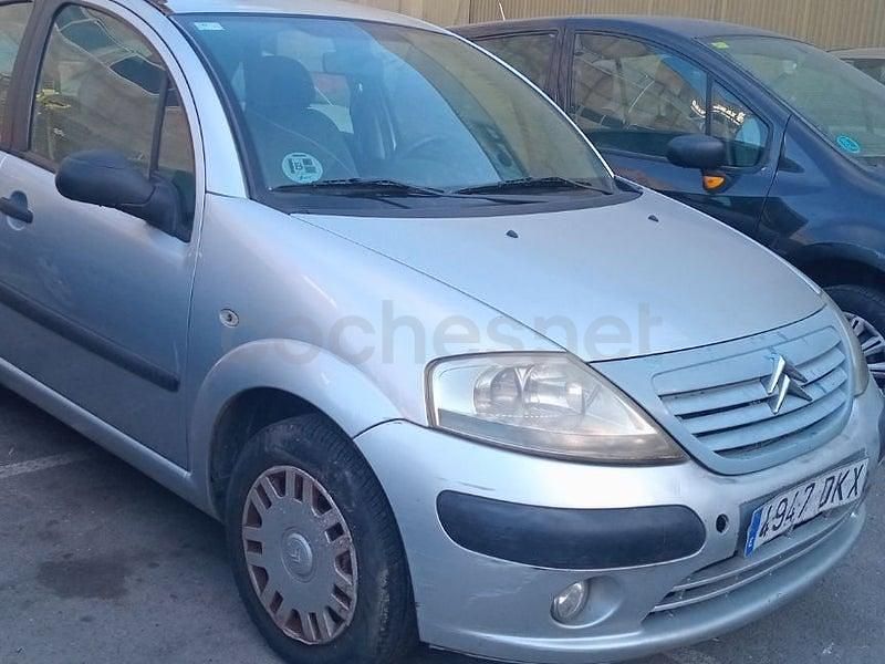 Usado Citroën C3 61 CV (44 kW) 2005 Gris Berlina