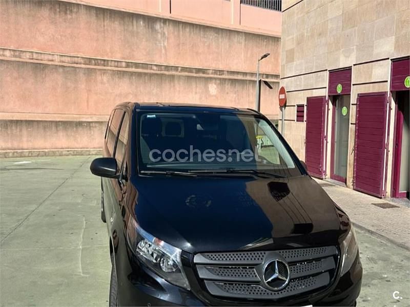 Negro Usado 2018 Mercedes V200 Marco Polo Monovolumen | 32.000 € (Super precio) - Imagen 1/4