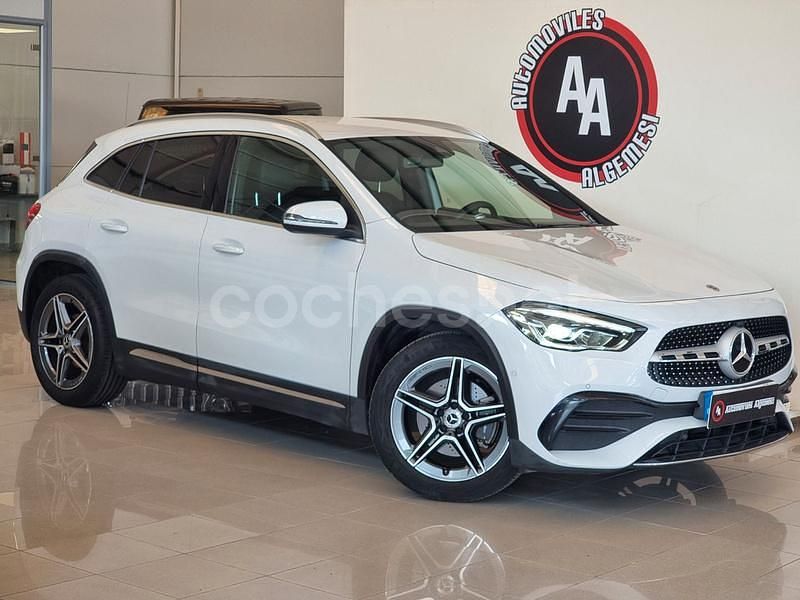 Blanco Usado 2021 Mercedes GLA180 SUV | 34.450 € (Caro) - Imagen 1/4