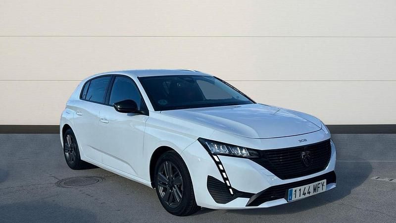 Usado Peugeot 308 Active 130 CV (95 kW) 2023 Blanco Berlina