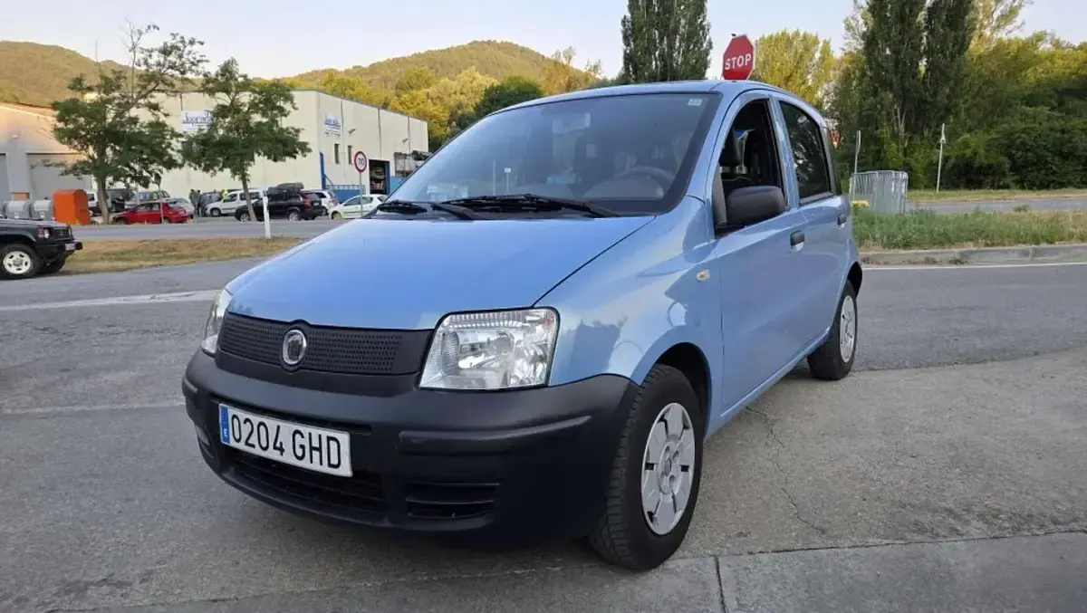 Usado Fiat Panda Active 54 CV (39 kW) 2008 Azul Utilitario