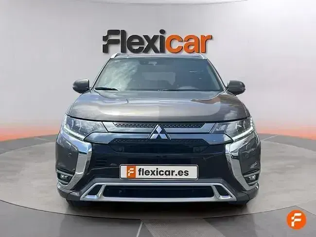 Usado Mitsubishi Outlander P-HEV 224 CV (164 kW) 2019 Marrón
