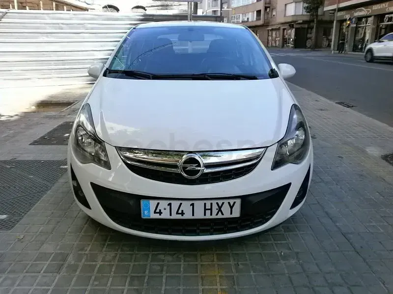 Usado Opel Corsa Selective 86 CV (63 kW) 2014 Blanco Utilitario