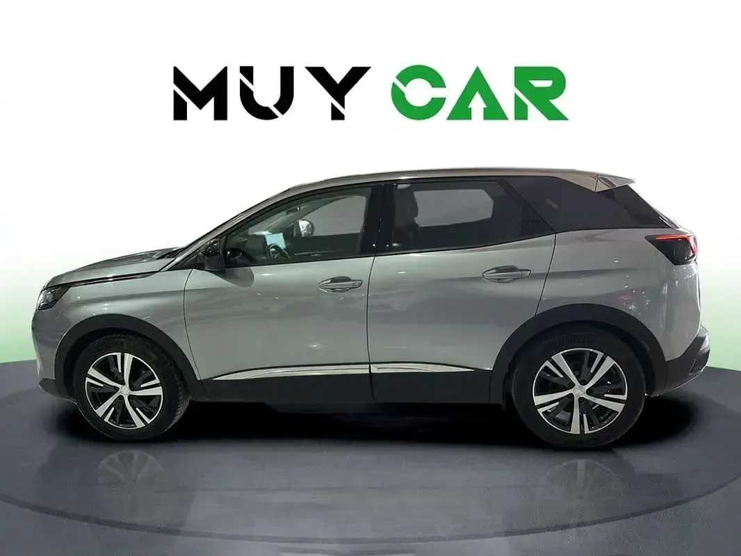 Usado Peugeot 3008 Allure 131 CV (96 kW) 2022 Gris SUV