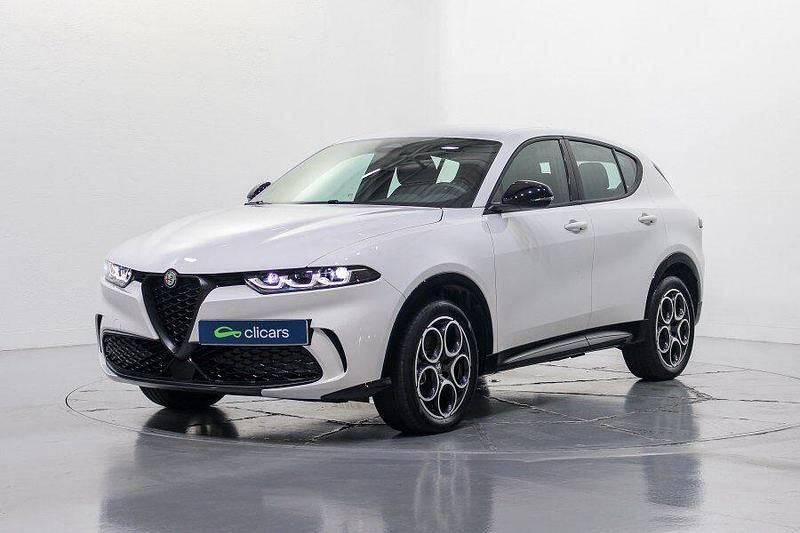 Blanco Usado 2024 Alfa Romeo Tonale Sprint SUV | 24.990 € (Precio justo) - Imagen 1/4