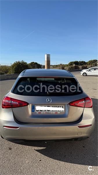 Gris / plata Usado 2020 Mercedes A180 Berlina | 18.000 € (Super precio) - Imagen 1/4
