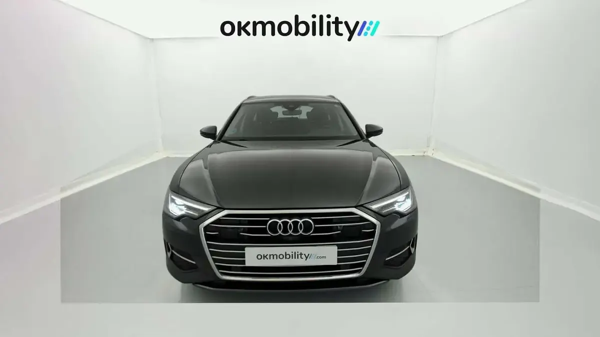 Usado Audi A6 Sport 204 CV (150 kW) 2022 Plateado Familiar