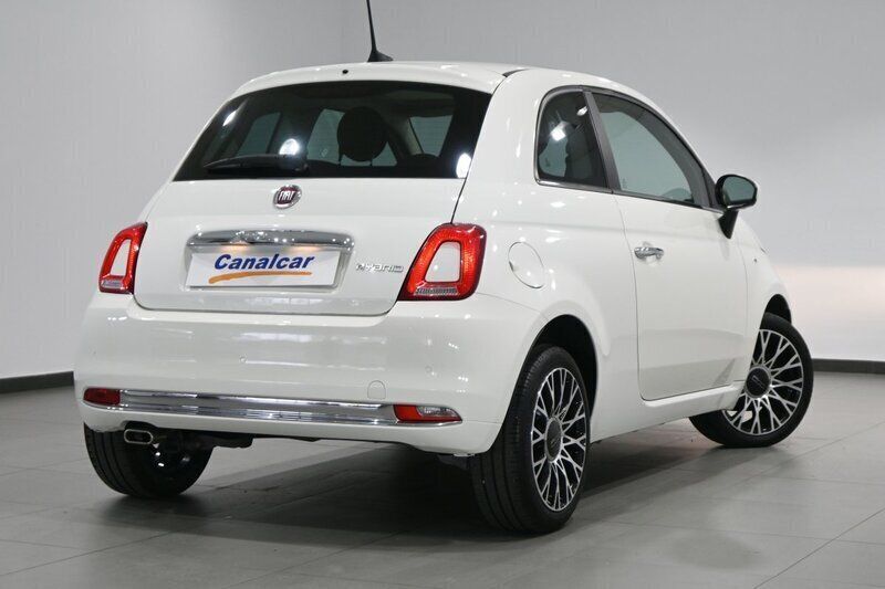 Usado Fiat 500 70 CV (51 kW) 2023 Blanco Utilitario