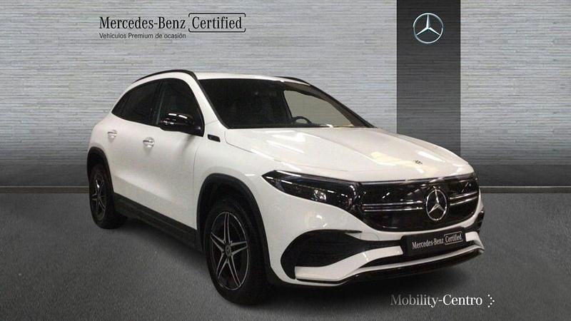 Usado Mercedes EQA250 AMG line 139 kW (190 CV) 2022 Blanco polar  pintura unicolor SUV