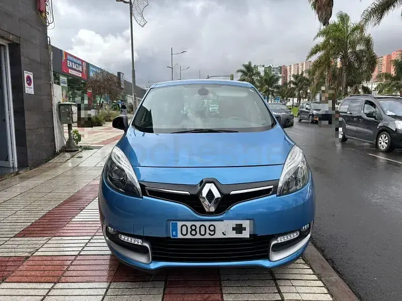 Usado Renault Scénic Intens 130 CV (95 kW) 2016 Azul Monovolumen
