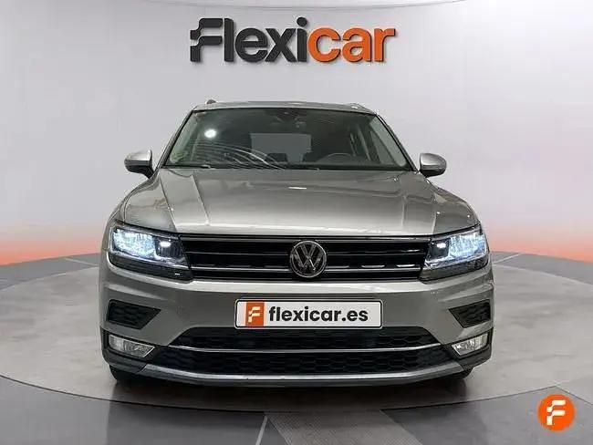Usado VW Tiguan Advance 150 HP (110 kW) 2017 Cinzento SUV
