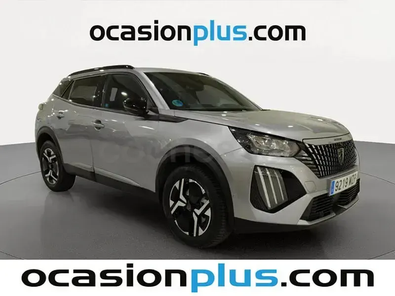 Usado Peugeot 2008 Allure 145 CV (106 kW) 2025 Gris / plata SUV