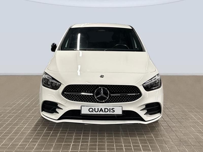 Usado Mercedes B200 150 CV (110 kW) 2024 Blanco Monovolumen