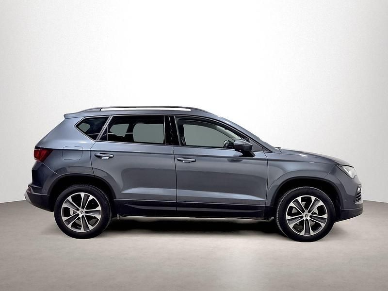 Usado Seat Ateca Style 150 CV (110 kW) 2021 Gris / plata SUV