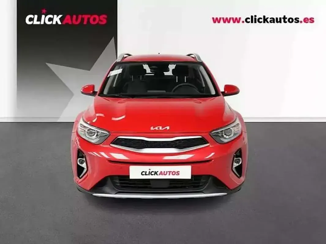 Usado Kia Stonic 79 CV (58 kW) 2025 Rojo SUV