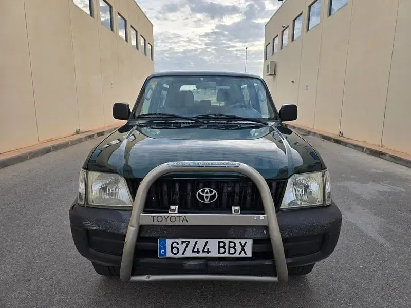 Usado Toyota Land Cruiser 125 CV (91 kW) 2000 Verde SUV