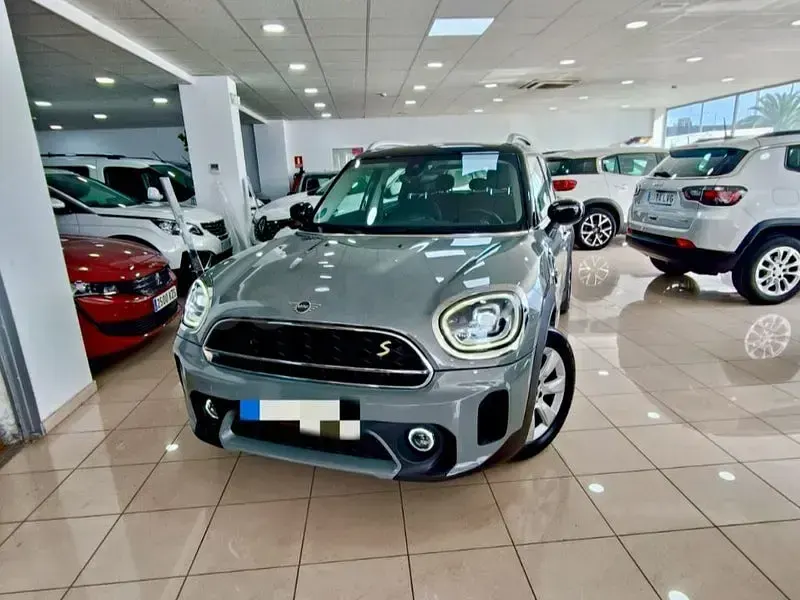 Usado Mini Cooper Countryman 220 CV (161 kW) 2022 Gris / plata SUV