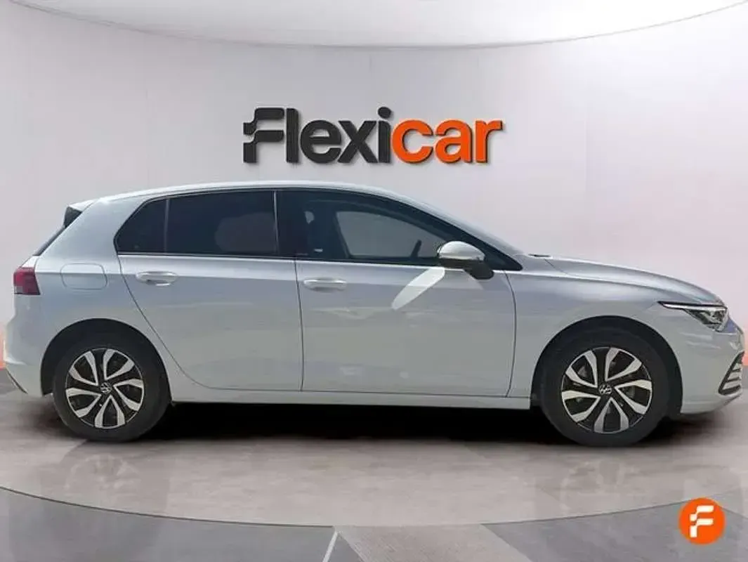 Usado VW Golf VII Style 150 CV (110 kW) 2021 Blanco Utilitario