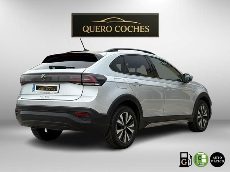 Usado VW Taigo Life 110 CV (80 kW) 2022 Gris / plata SUV