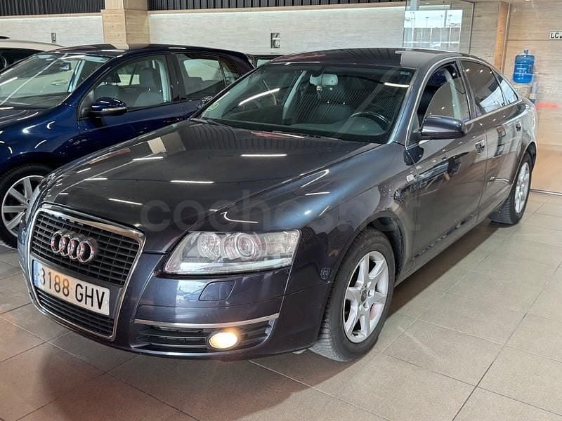 Usado Audi A6 140 CV (102 kW) 2008 Gris / plata Berlina