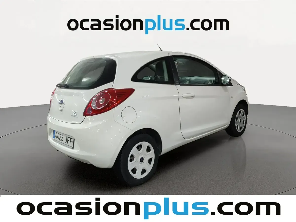 Usado Ford Ka S 69 CV (50 kW) 2015 Blanco Utilitario
