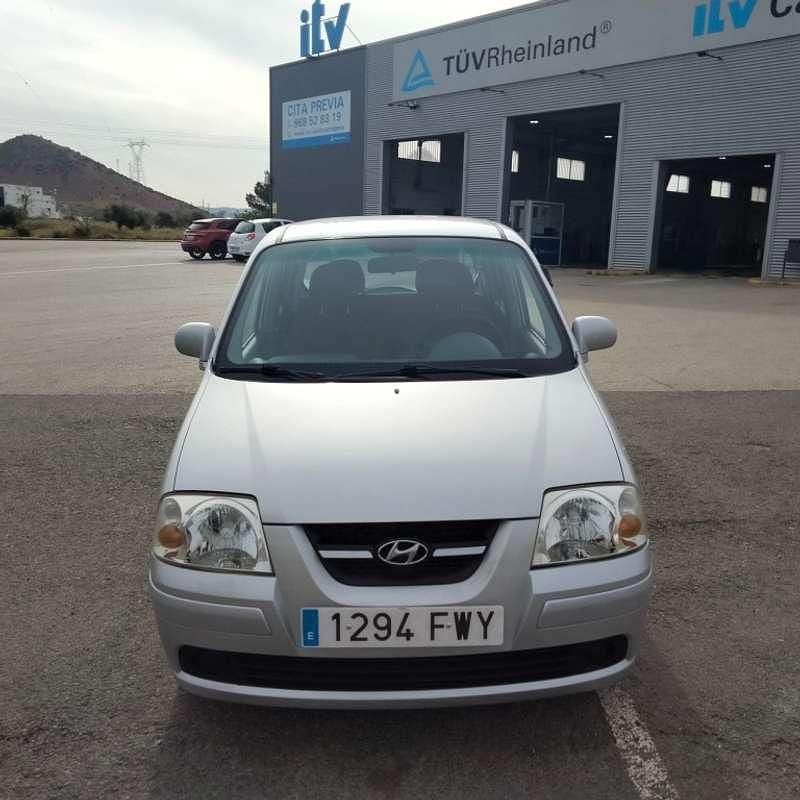 Usado Hyundai Atos GLS 63 CV (46 kW) 2007 Plateado Utilitario
