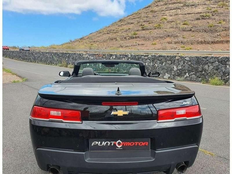 Usado Chevrolet Camaro 435 CV (319 kW) 2014 Negro Coupe