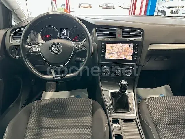Usado VW Golf VII Edition 115 CV (84 kW) 2020 Blanco Familiar