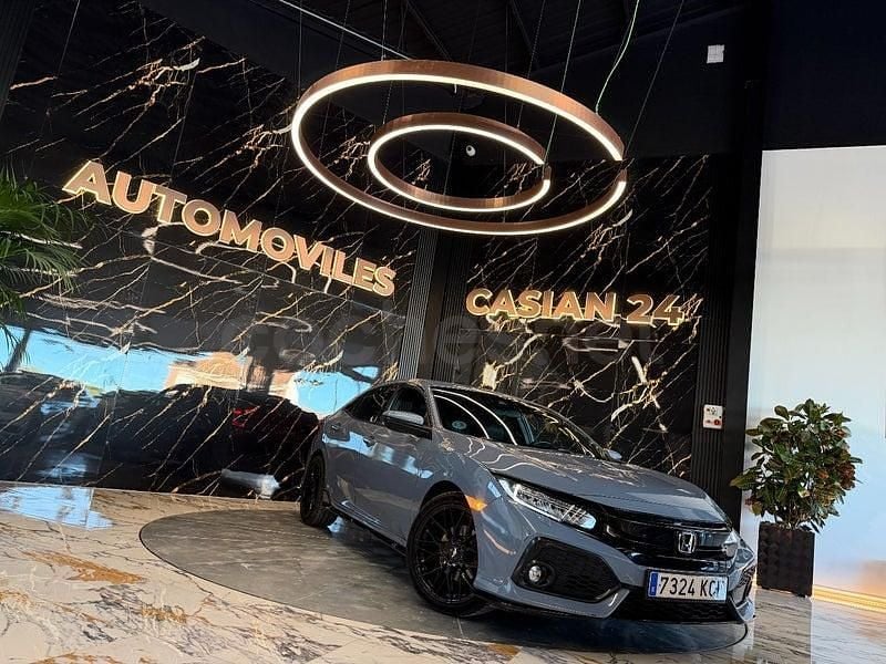 Usado Honda Civic Sport Plus 182 CV (133 kW) 2017 Gris / plata Berlina