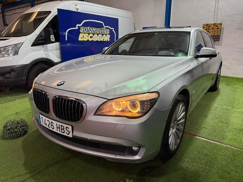 Usado BMW 760L Comfort Edition 544 CV (400 kW) 2011 Gris / plata Berlina
