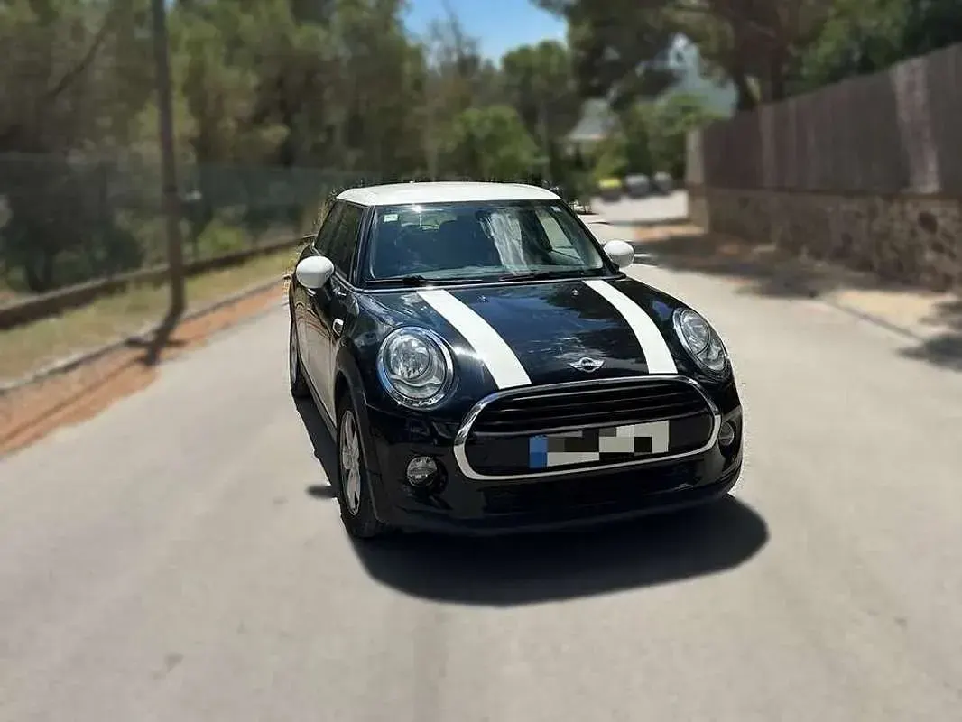 Usado Mini Cooper D 116 CV (85 kW) 2016 Negro Utilitario