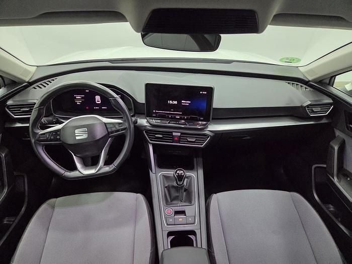 Usado Seat Leon Style 116 CV (85 kW) 2025 Blanco Berlina