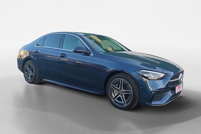 Usado Mercedes C300 AMG line 313 CV (230 kW) 2024 Berlina