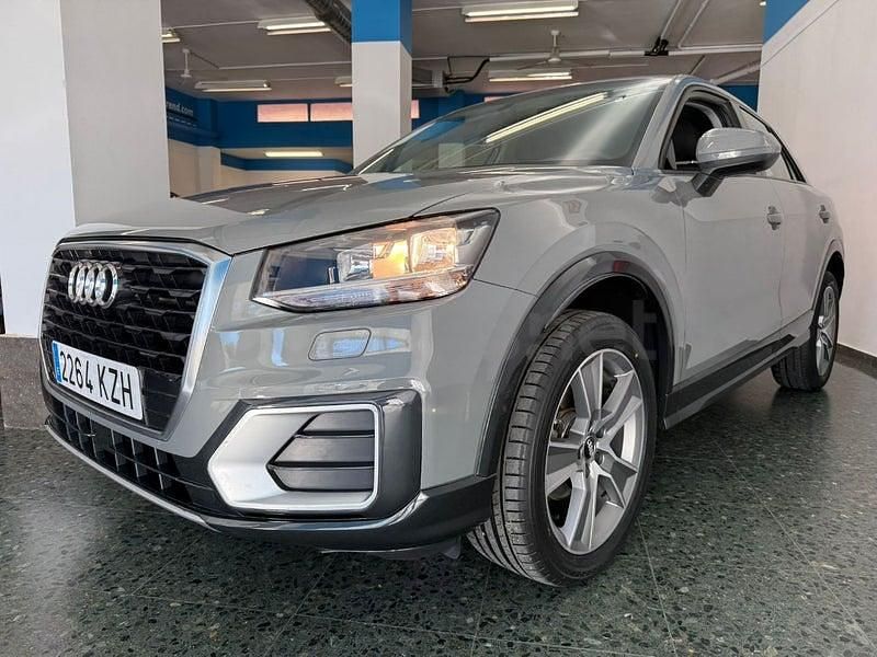 Usado Audi Q2 Design 150 CV (110 kW) 2019 Gris / plata SUV