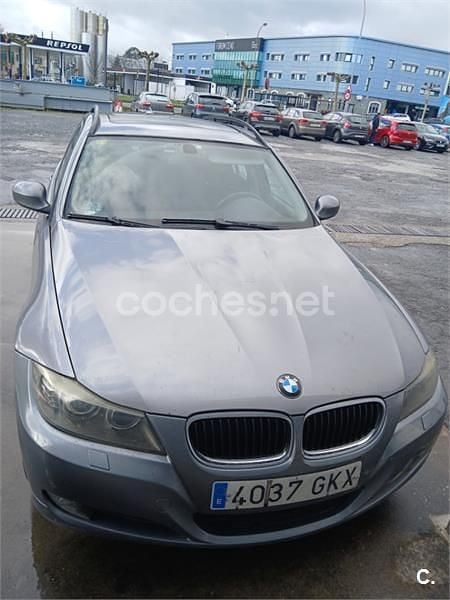 Usado BMW 318 129 CV (94 kW) 2008 Gris / plata Familiar