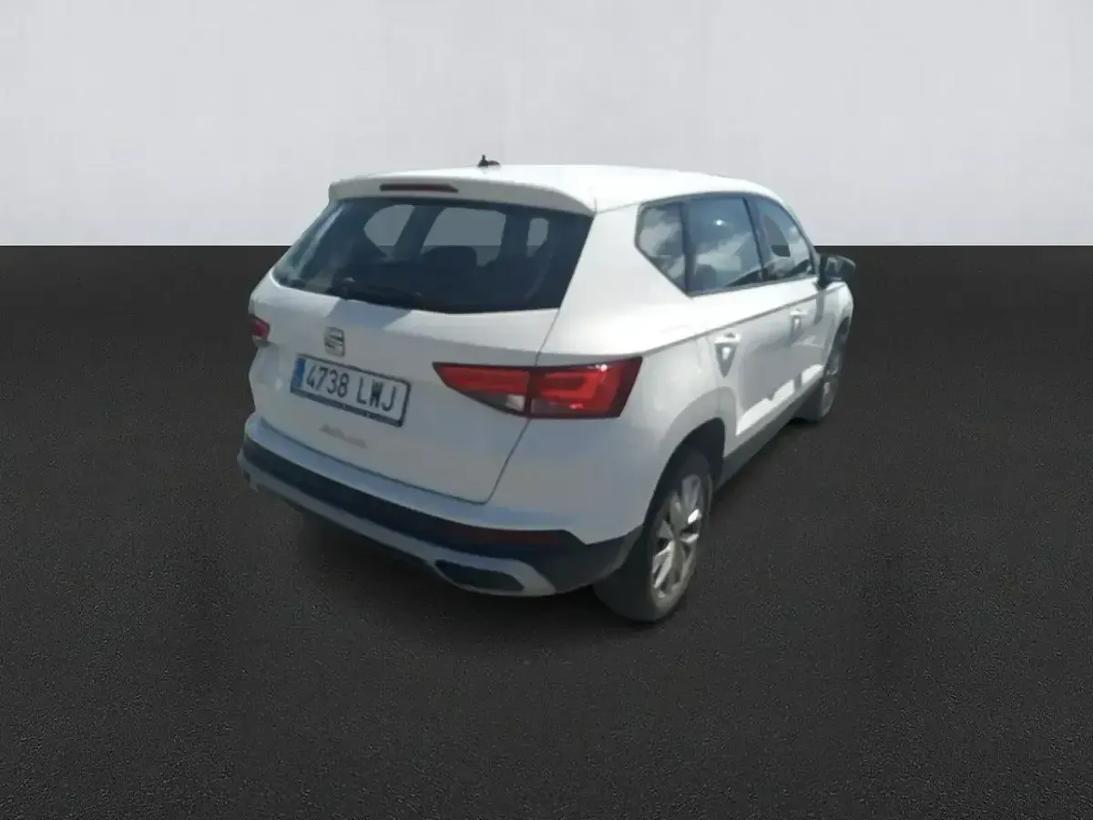Usado Seat Ateca Style 116 CV (85 kW) 2022 Blanco SUV