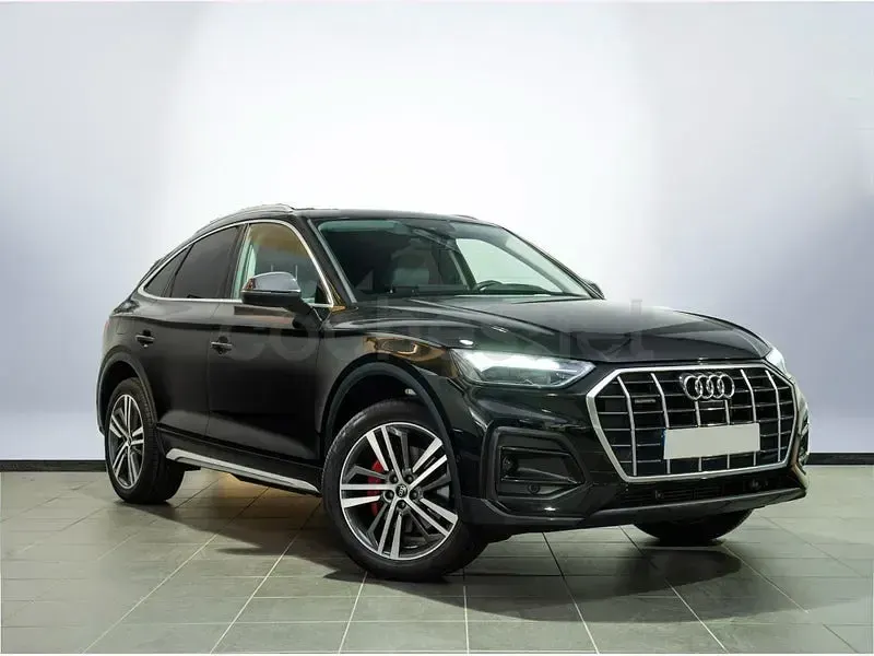Usado Audi Q5 Sportback Advanced Plus 299 CV (219 kW) 2022 Negro SUV