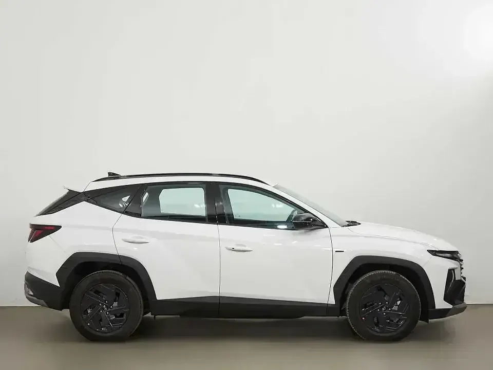 Nouvelle Hyundai Tucson Blackline 150 ch (110 kW) 2026 Otro SUV