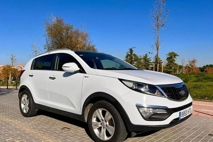 Usado Kia Sportage 136 CV (100 kW) 2013 Blanco SUV