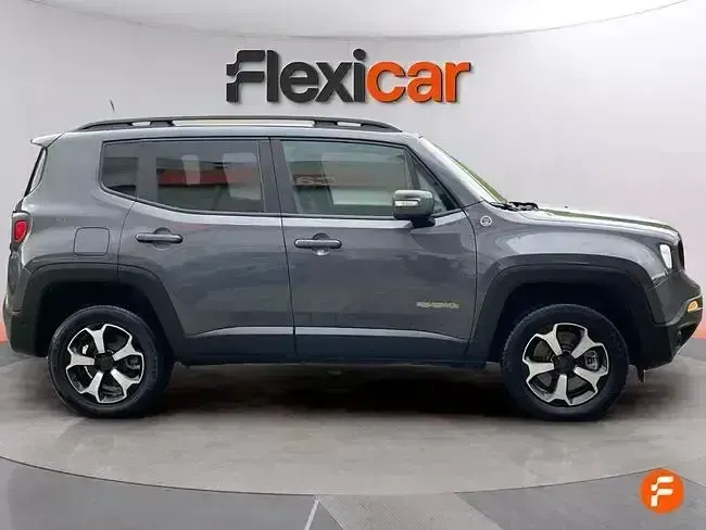 Usado Jeep Renegade Trailhawk 240 CV (176 kW) 2022 Gris SUV