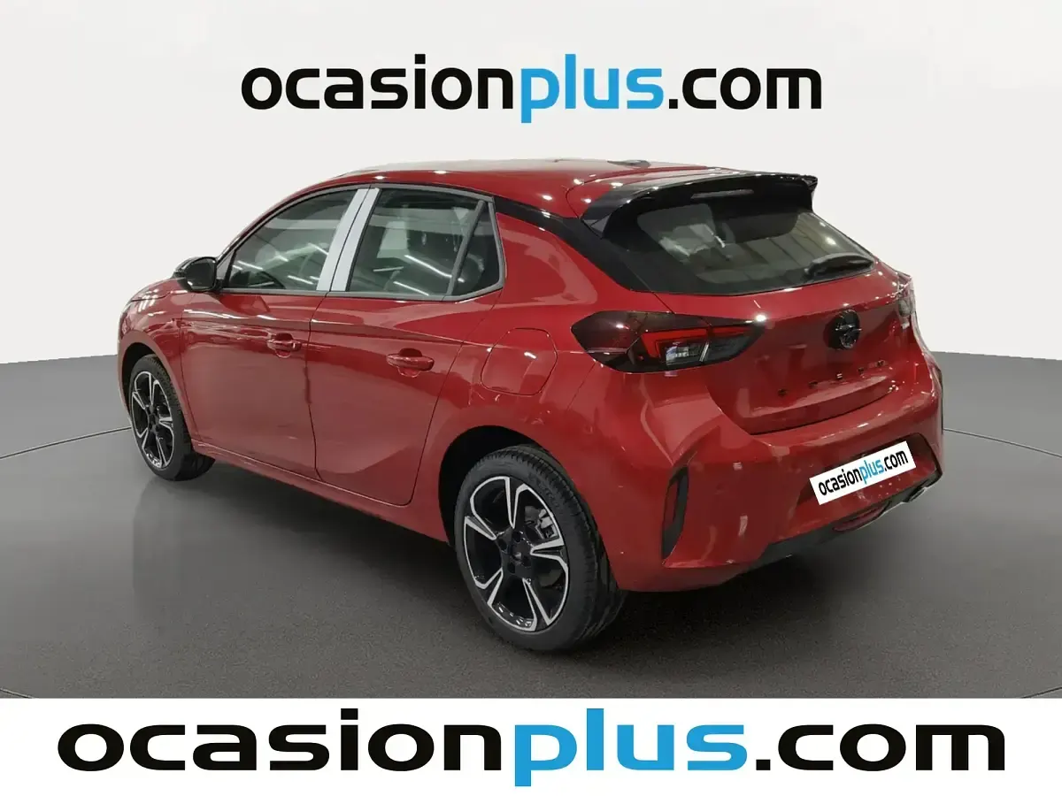 Nuevo Opel Corsa 110 CV (80 kW) 2025 Rojo Berlina