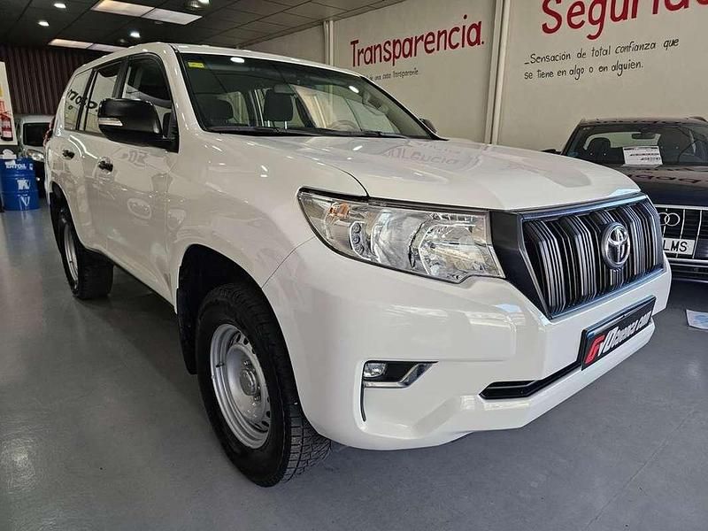 Usado Toyota Land Cruiser 177 CV (130 kW) 2020 Blanco SUV